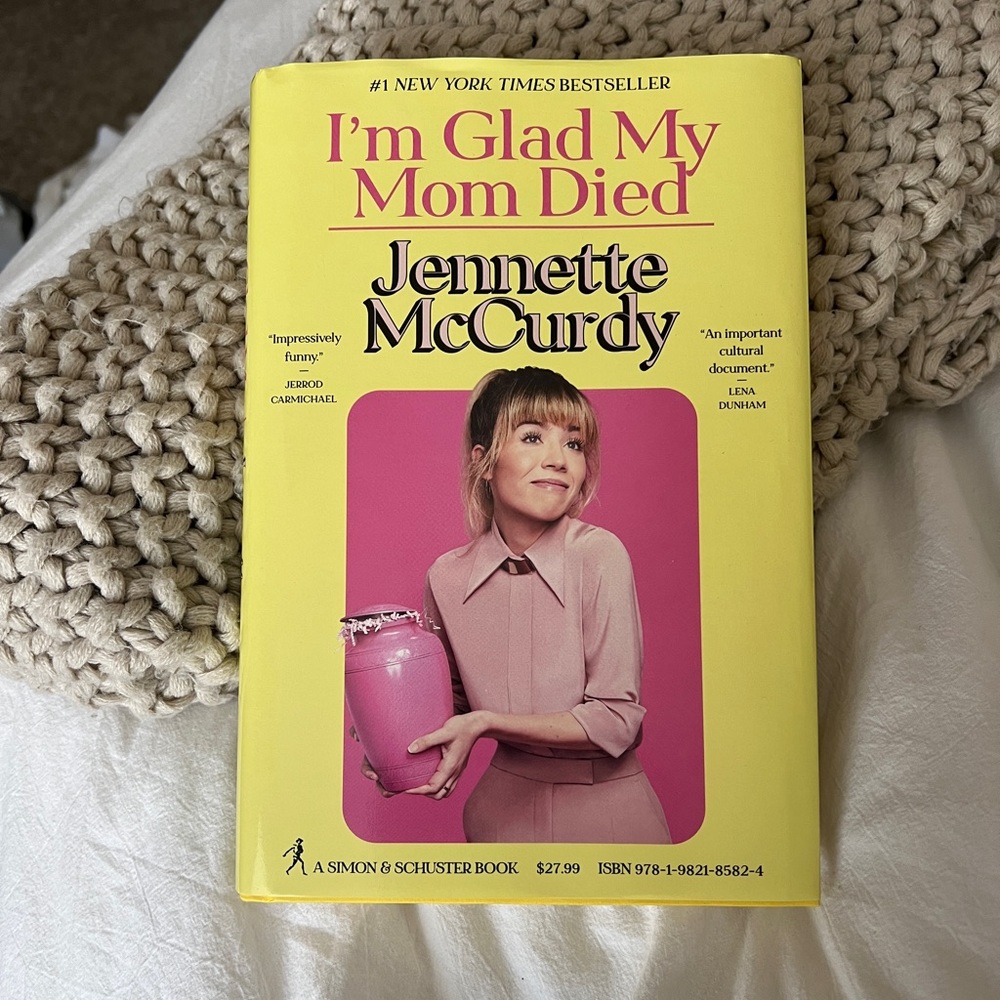 I’m glad my mom died book